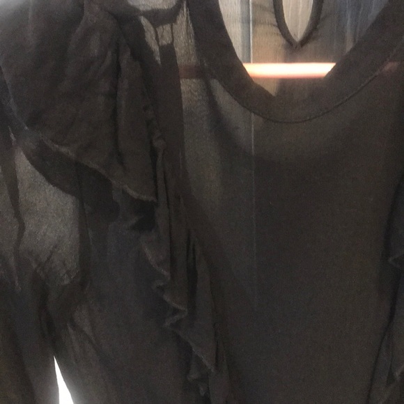Blouse sheer with tank under - Picture 3 of 6